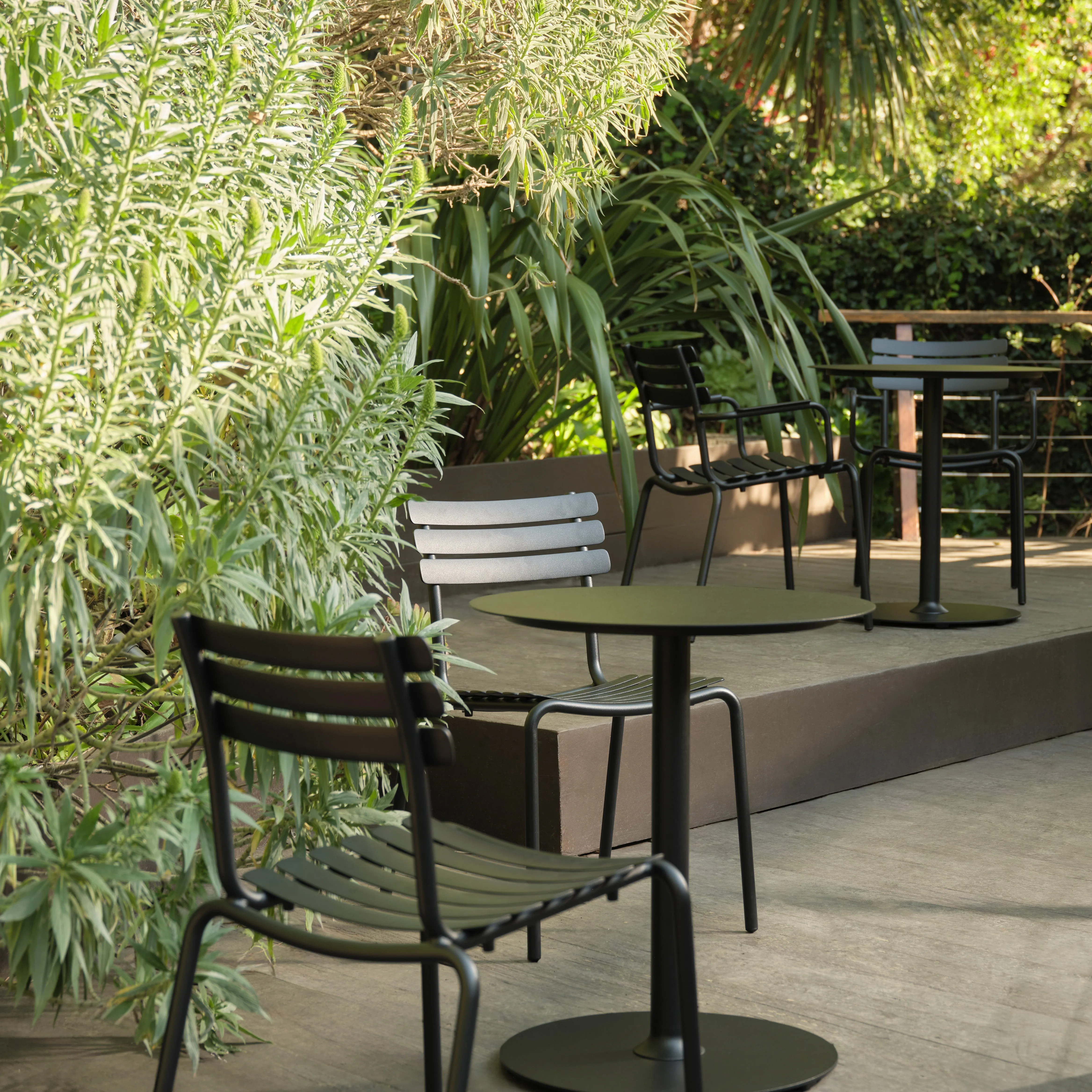 ALUA Outdoor Side Chair