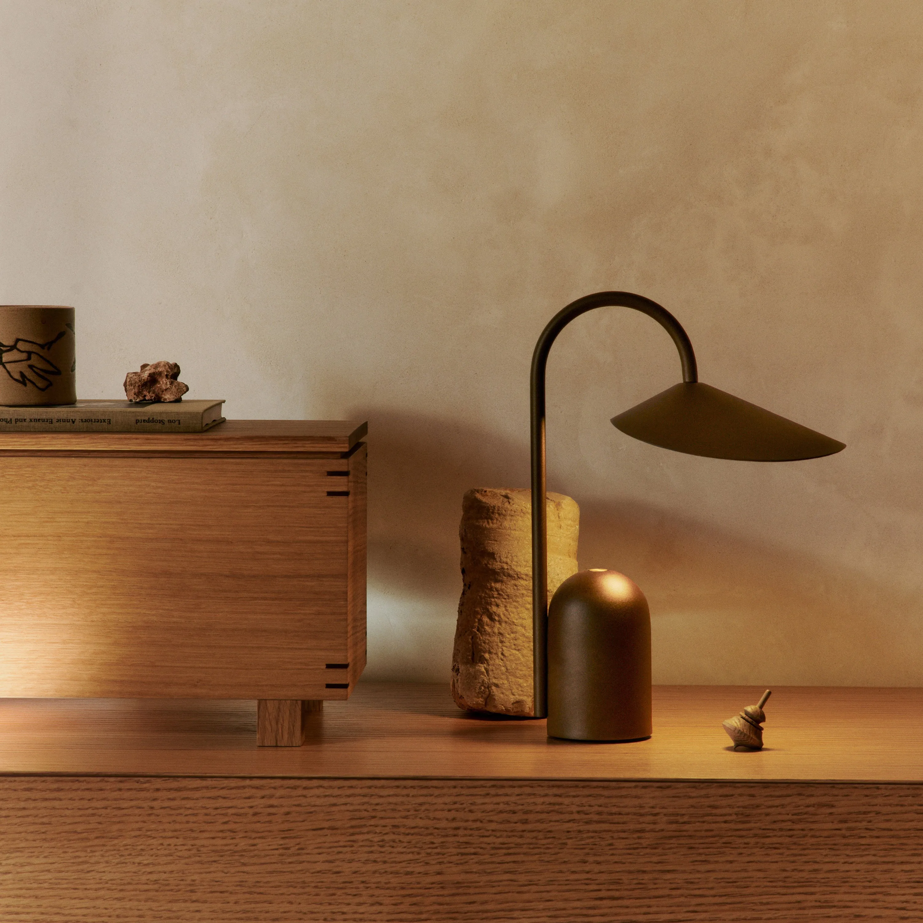 Arum Portable Table Lamp