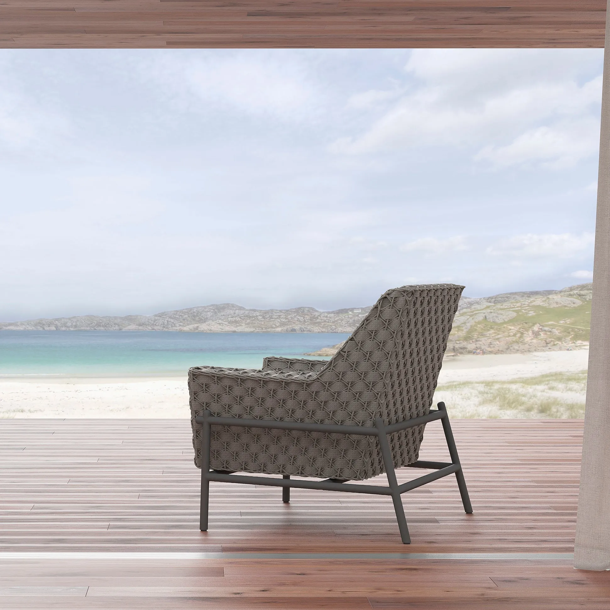Avalon Club Chair