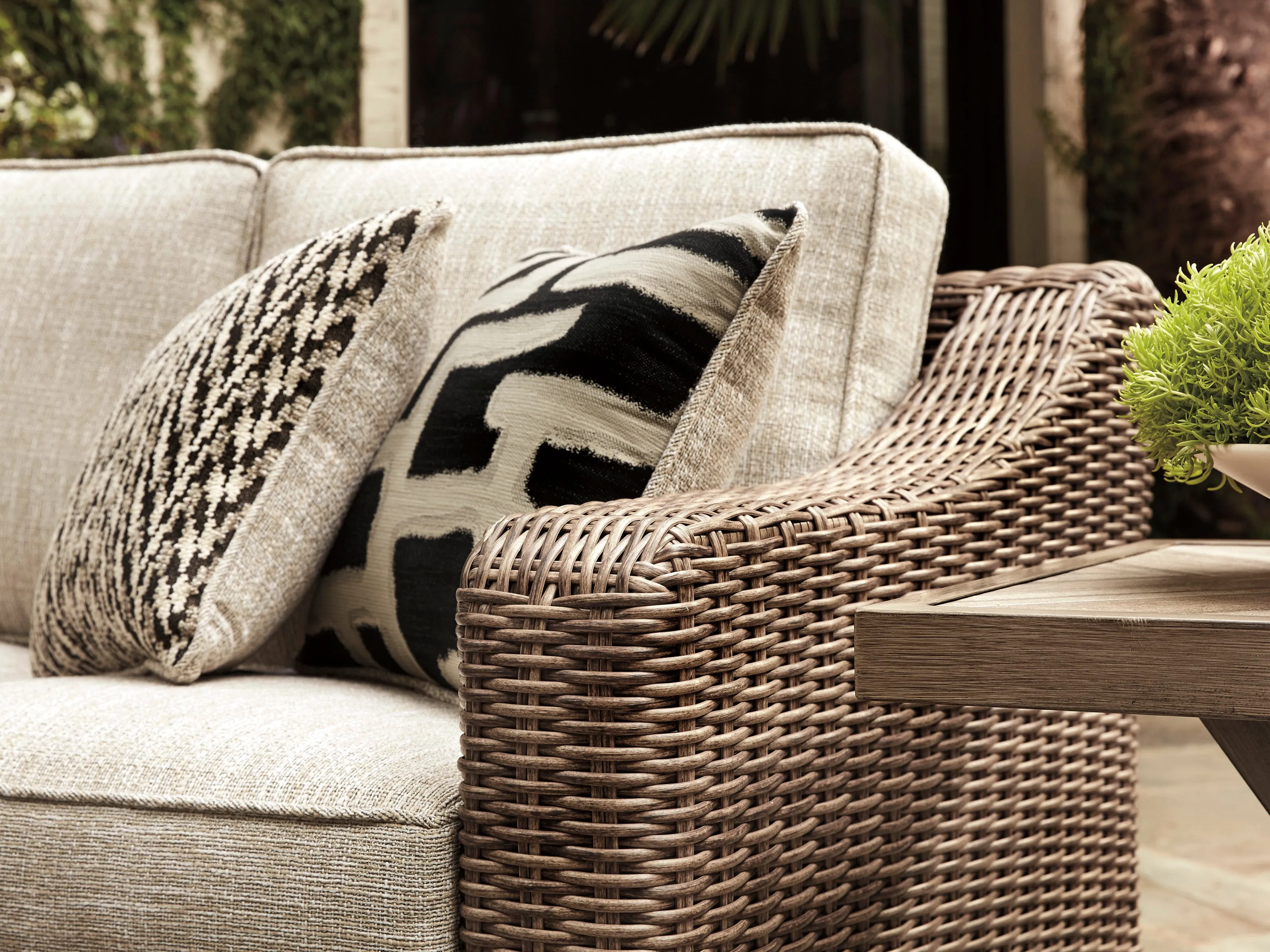 Beachcroft 3 - Piece Outdoor Sectional - Beige