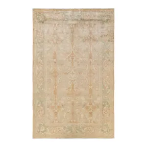 Beige Transitional Wool Rug - 6' x 9'1"