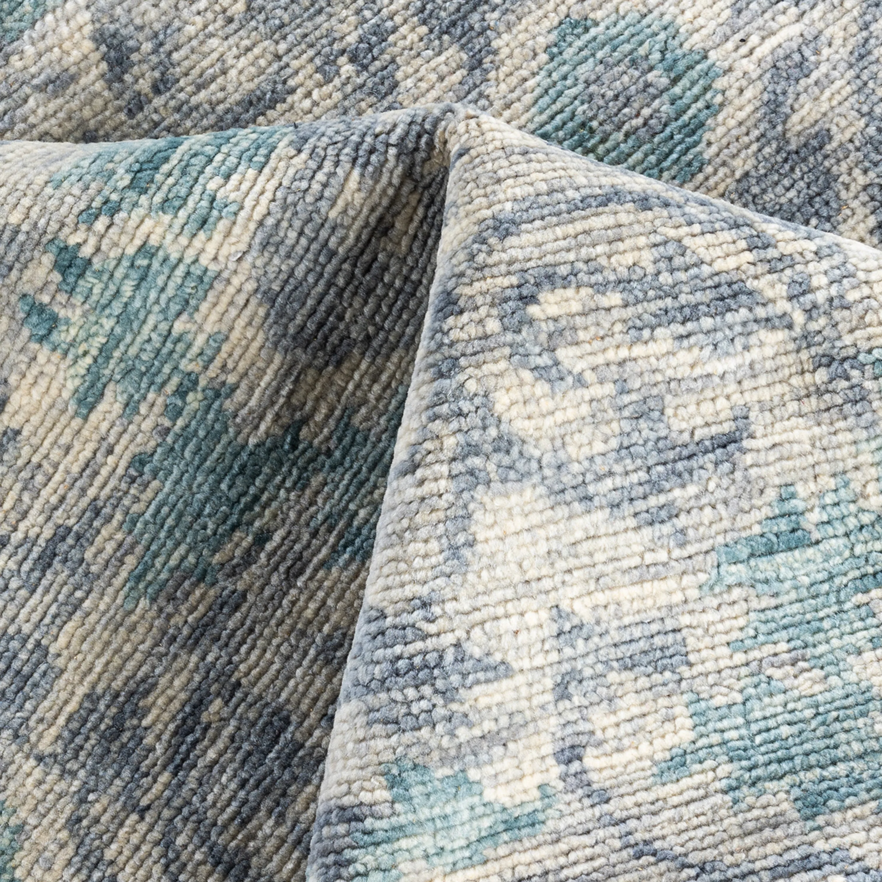 Beige Transitional Wool Rug - 8'1" x 10'3"