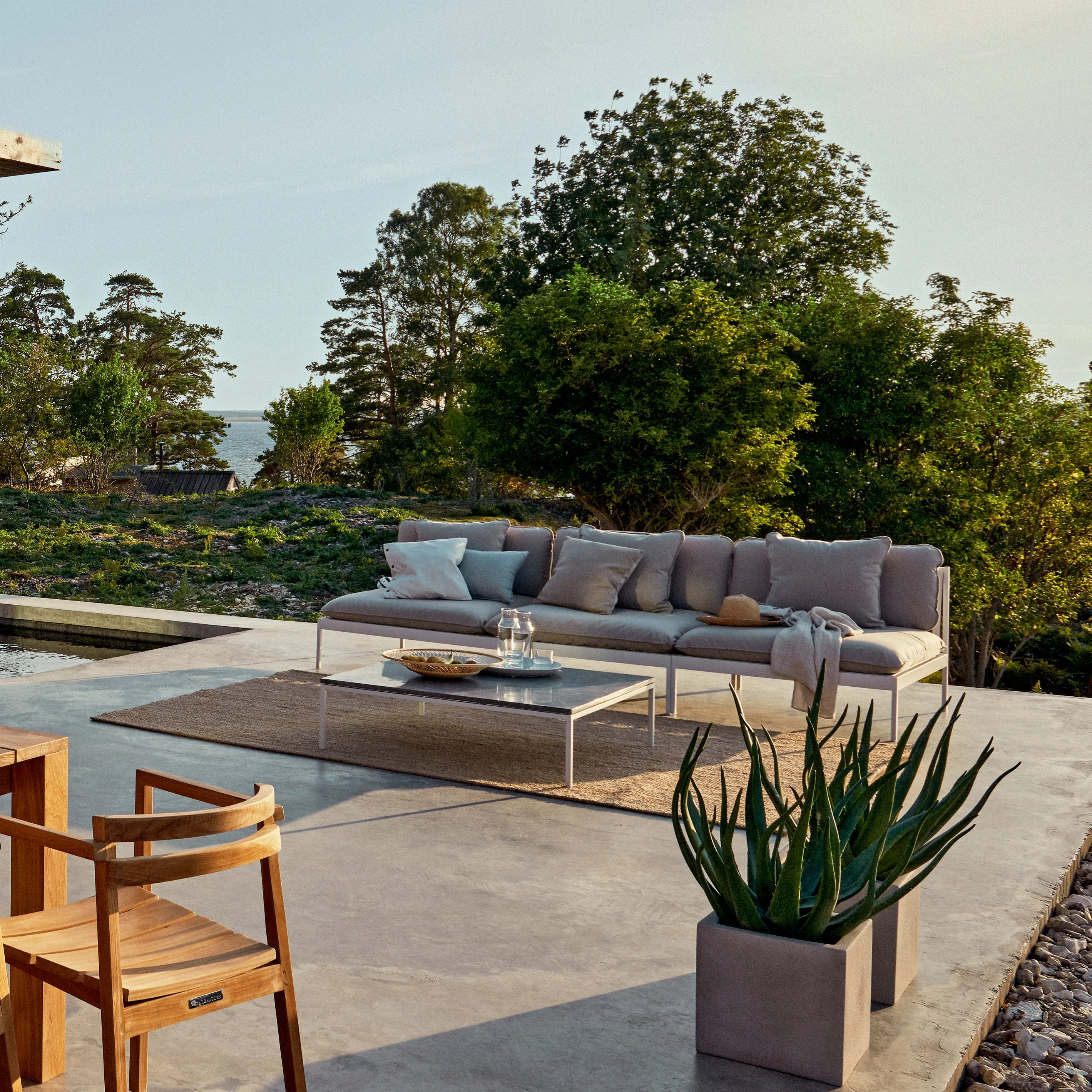 Bonan Lounge Chair