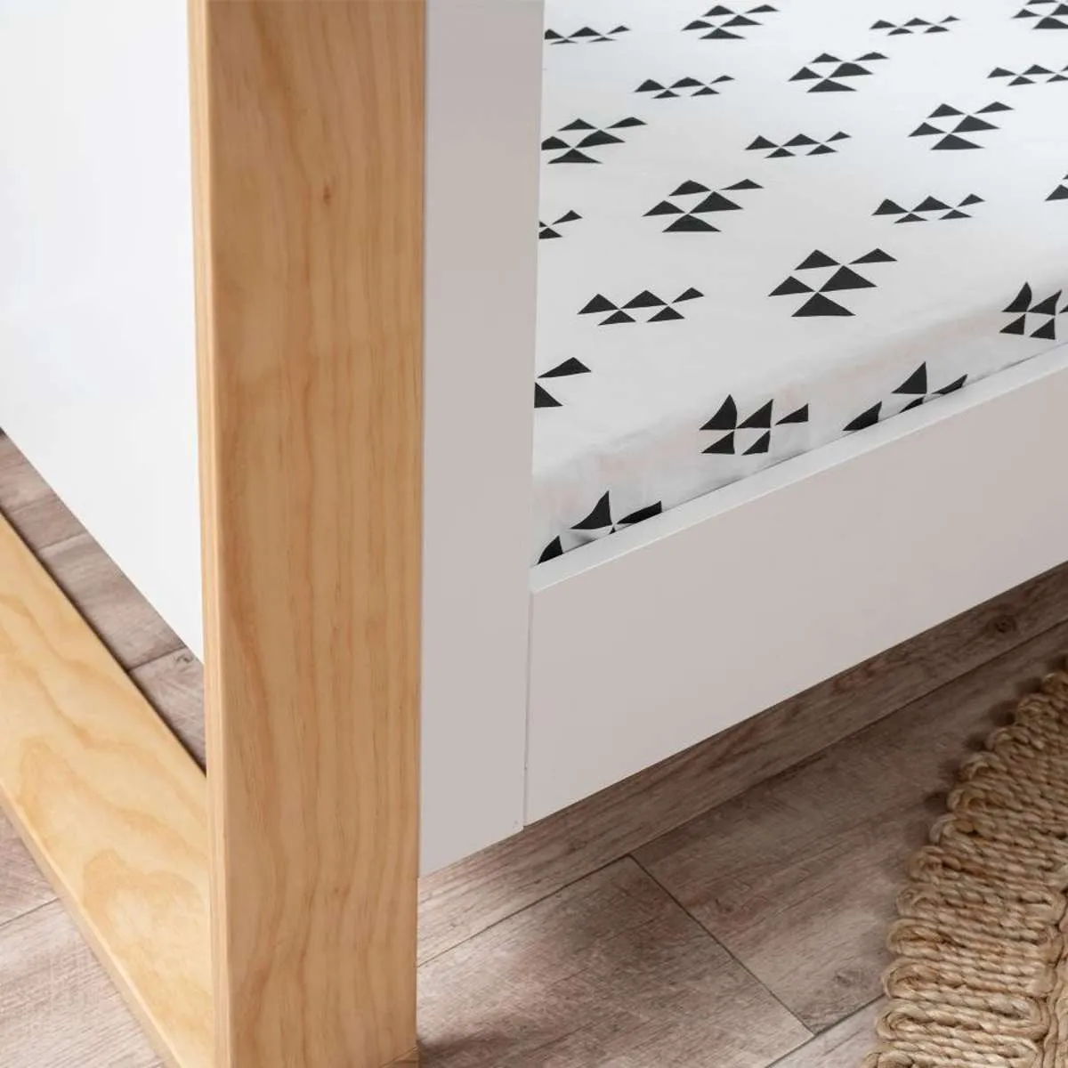 Boston Cot Toddler Bed Conversion - White Mocka
