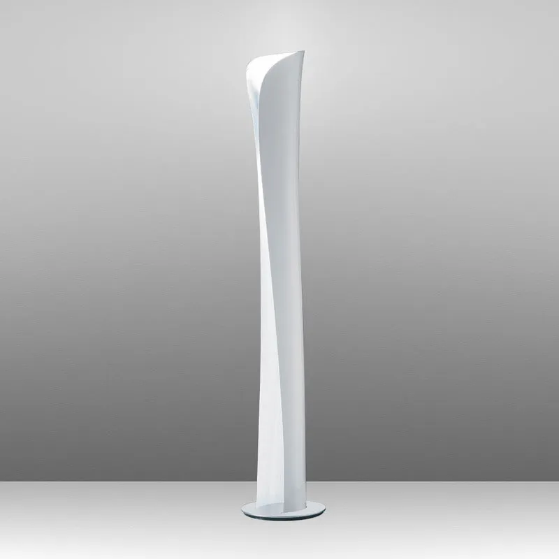 Cadmo LED Floor Lamp