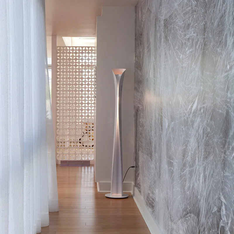 Cadmo LED Floor Lamp