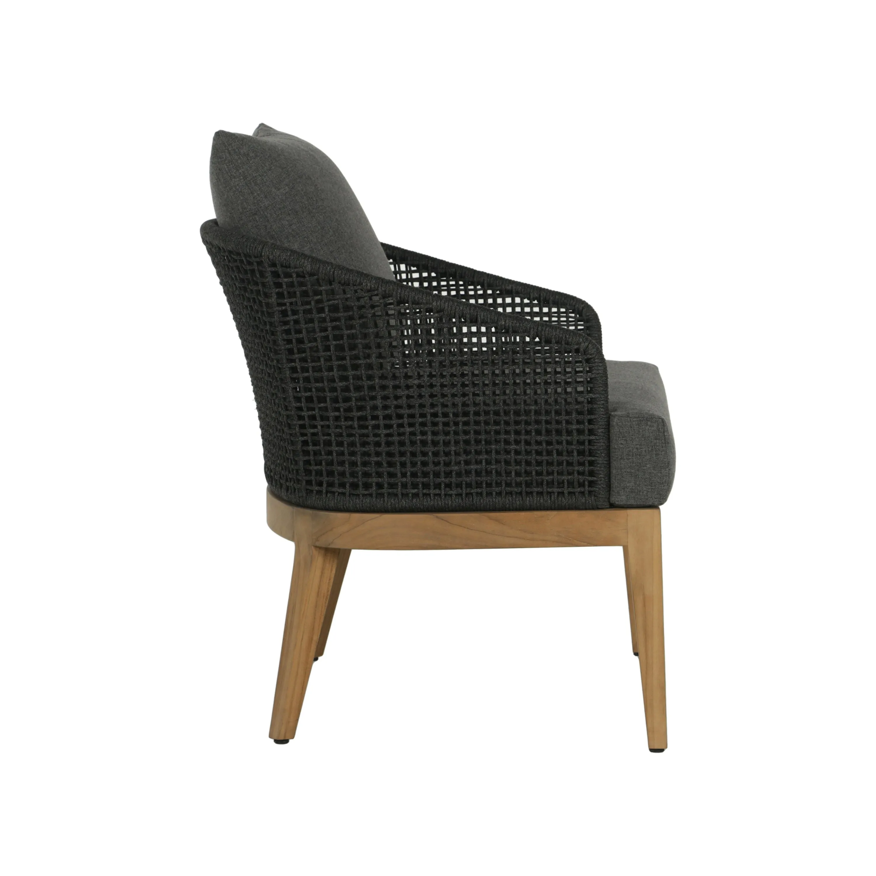 Capri Outdoor Lounge Chair