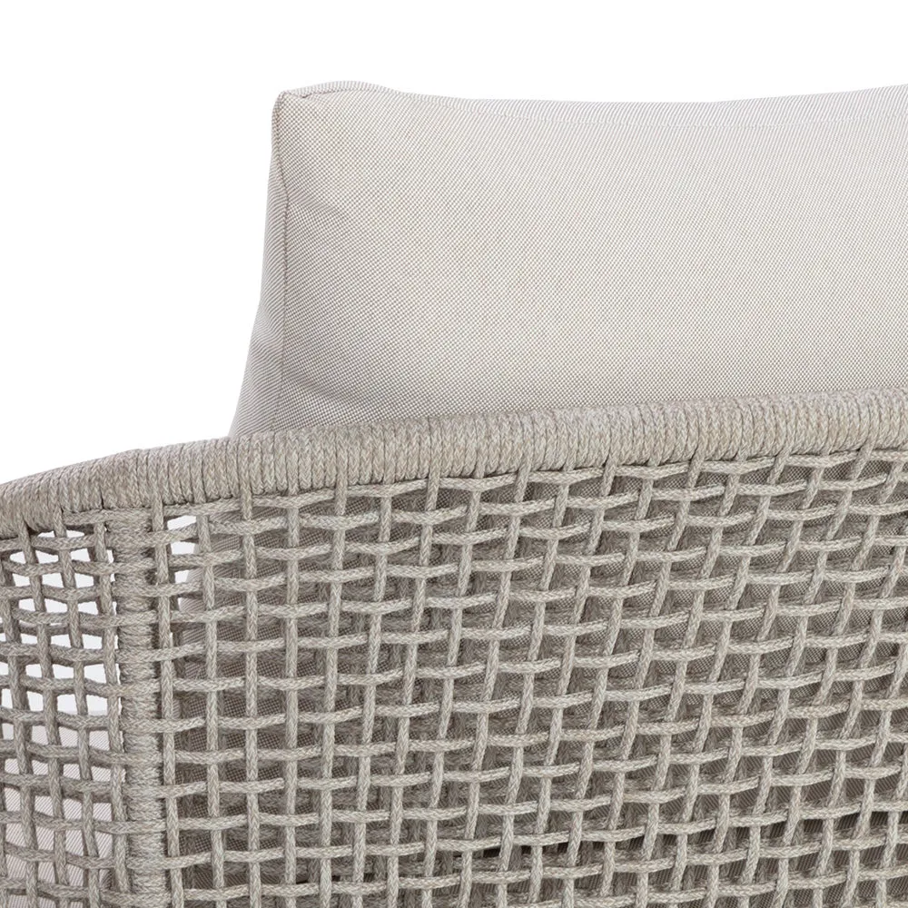 Capri Outdoor Lounge Chair