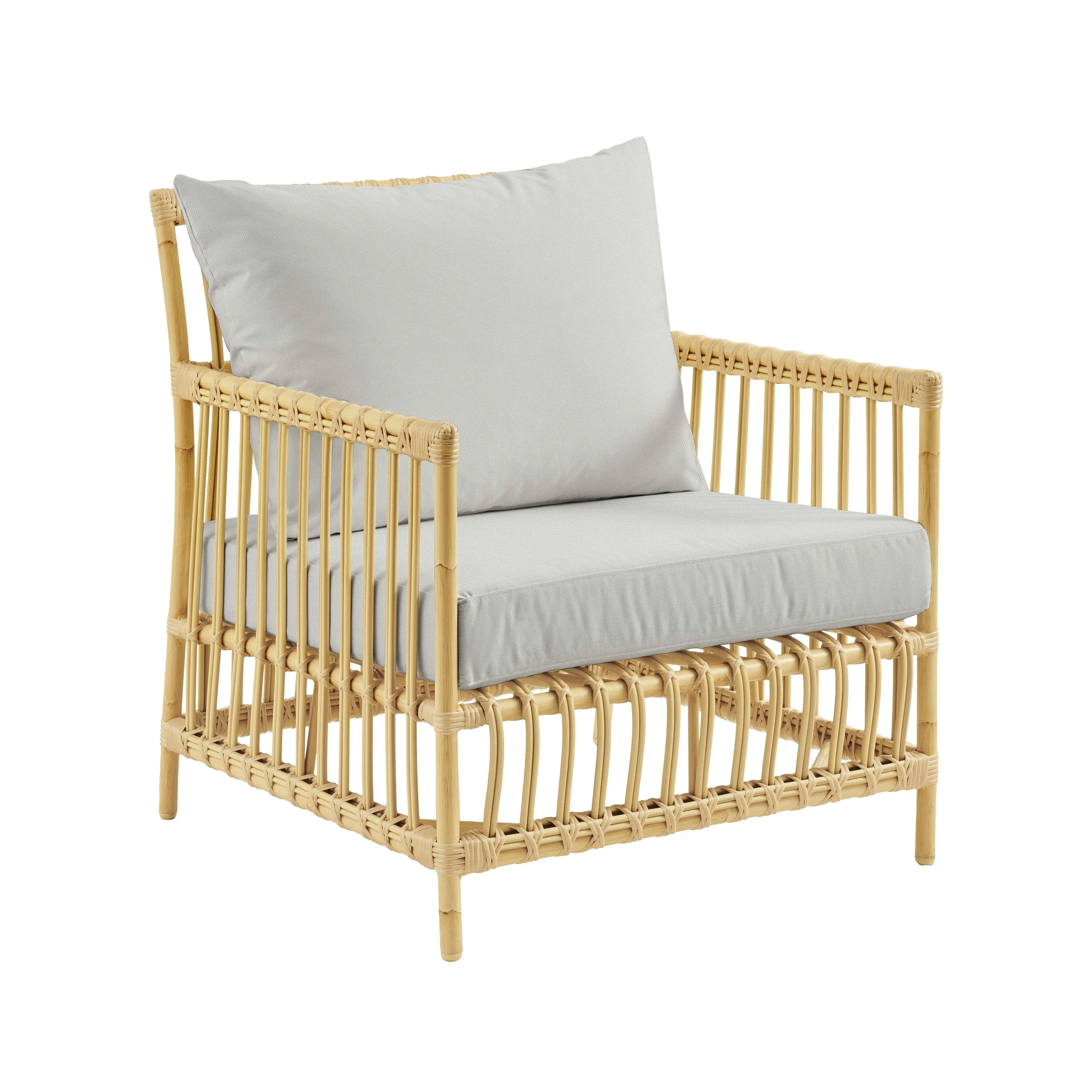 Caroline Outdoor Lounge Chair
