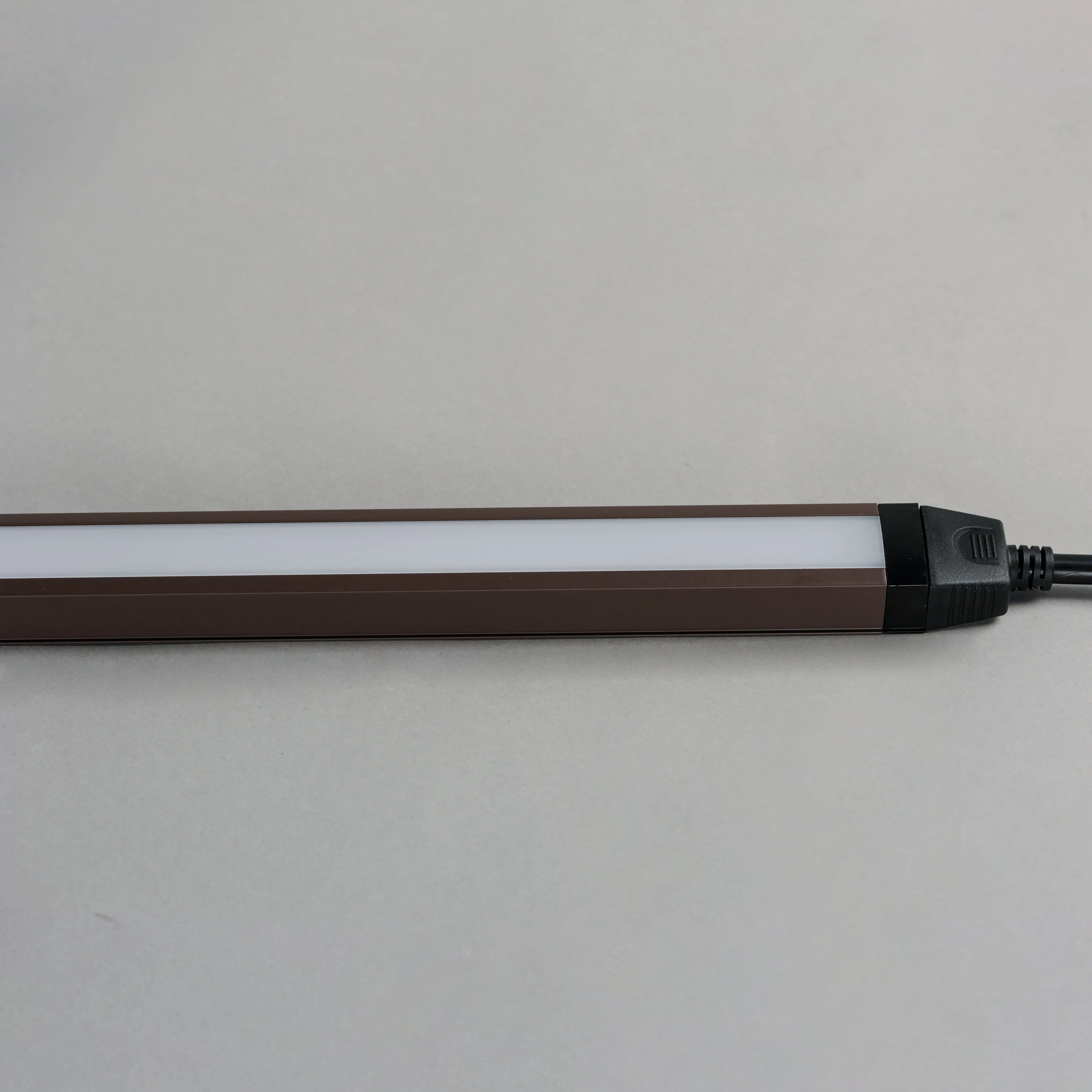 CounterMax 120V Slim Stick 30" LED Strip Light