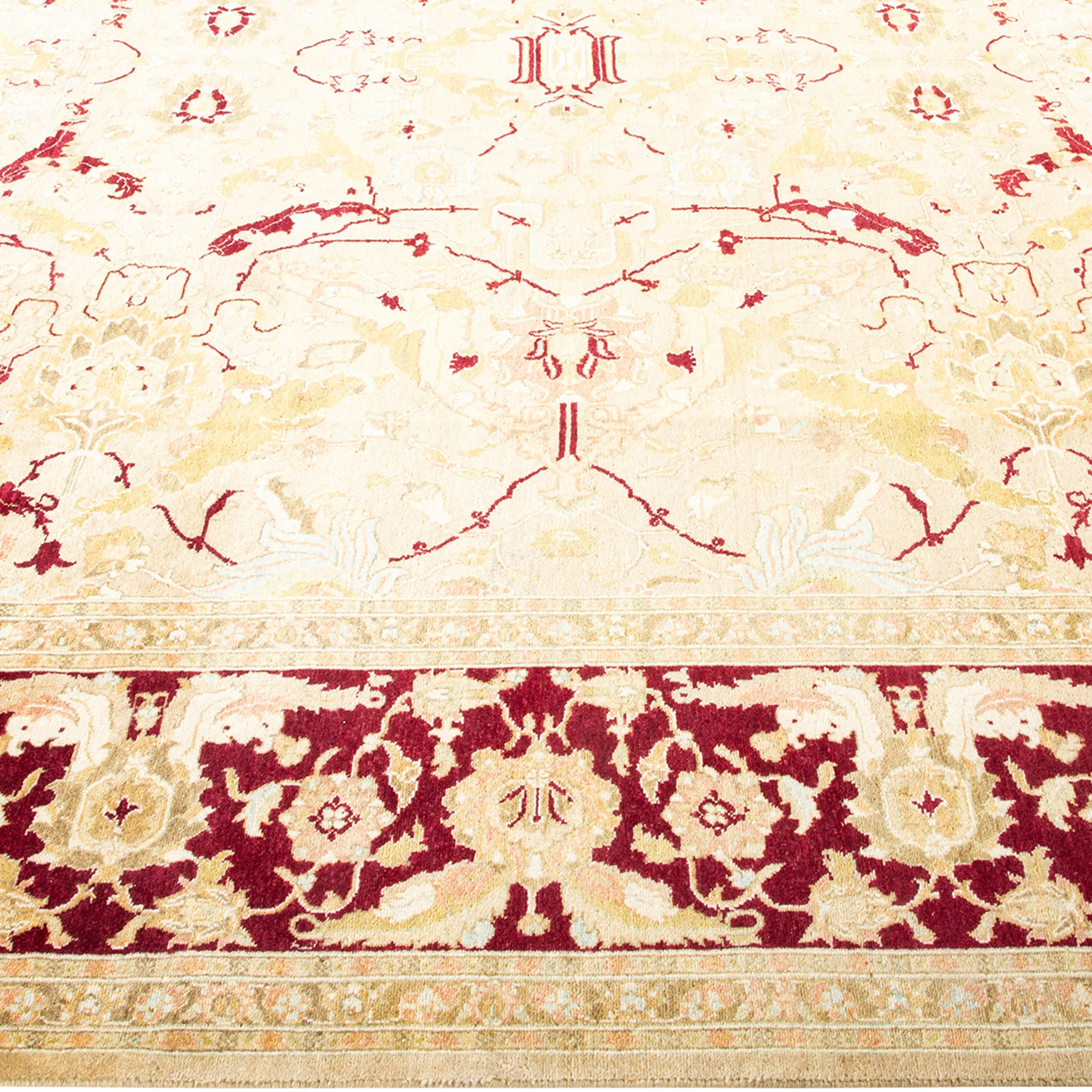 Cream Traditional Wool Rug - 8'1" x 10'5"