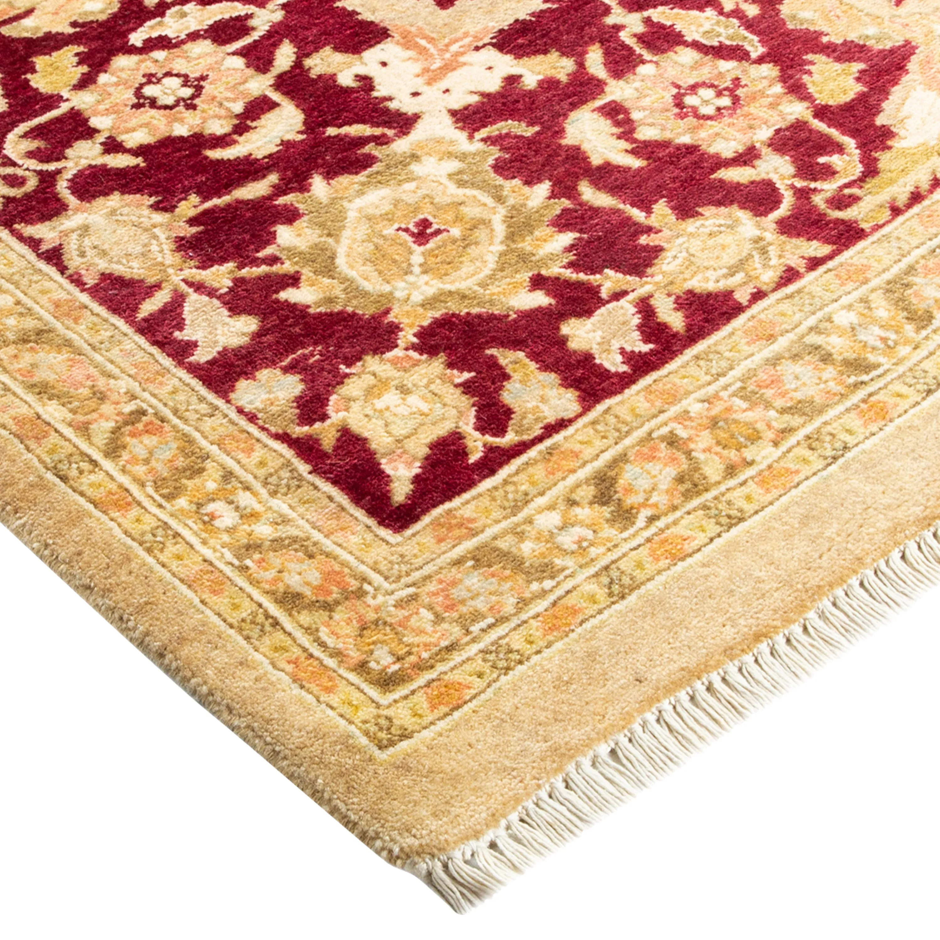 Cream Traditional Wool Rug - 8'1" x 10'5"