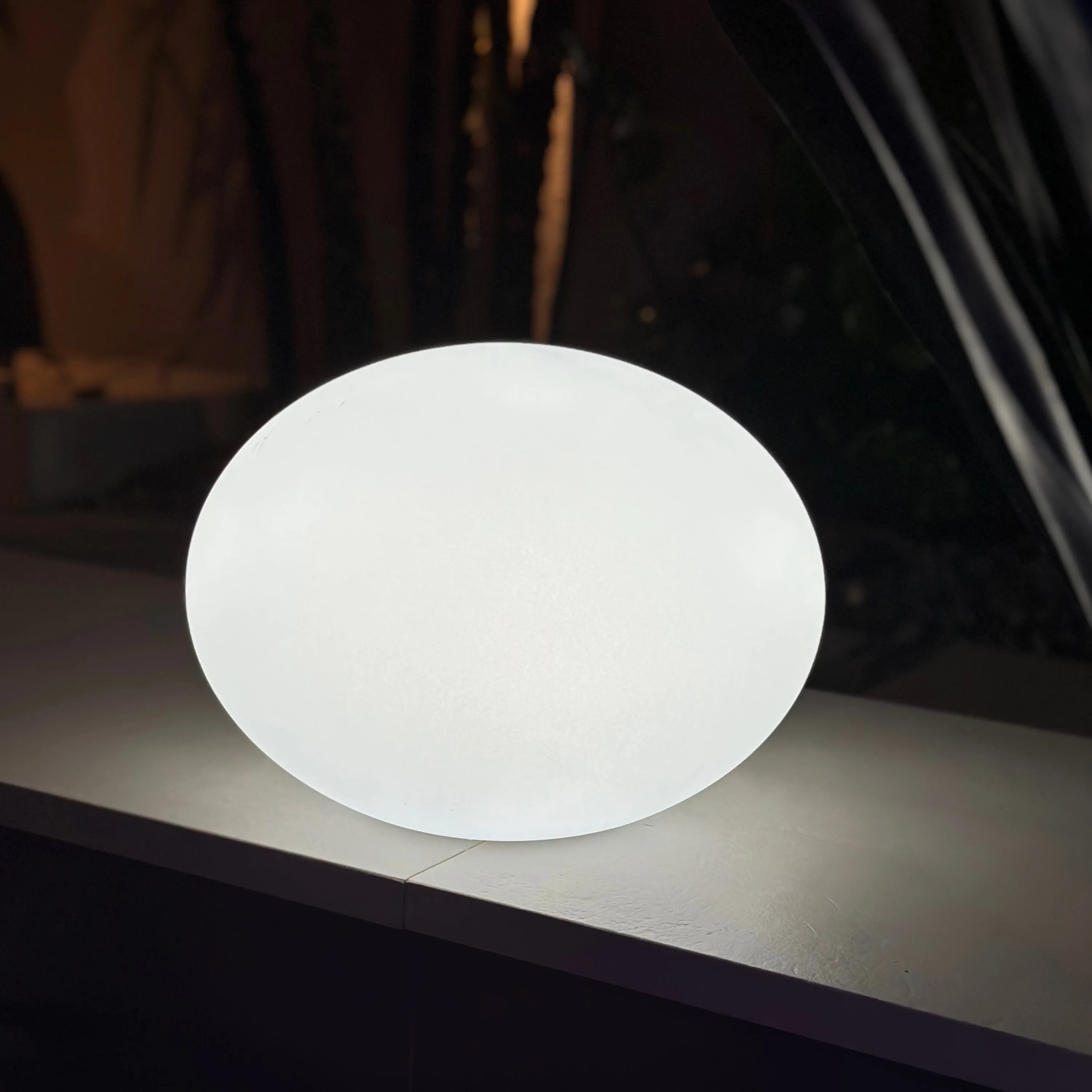 Flatball Outdoor Bluetooth LED Lamp