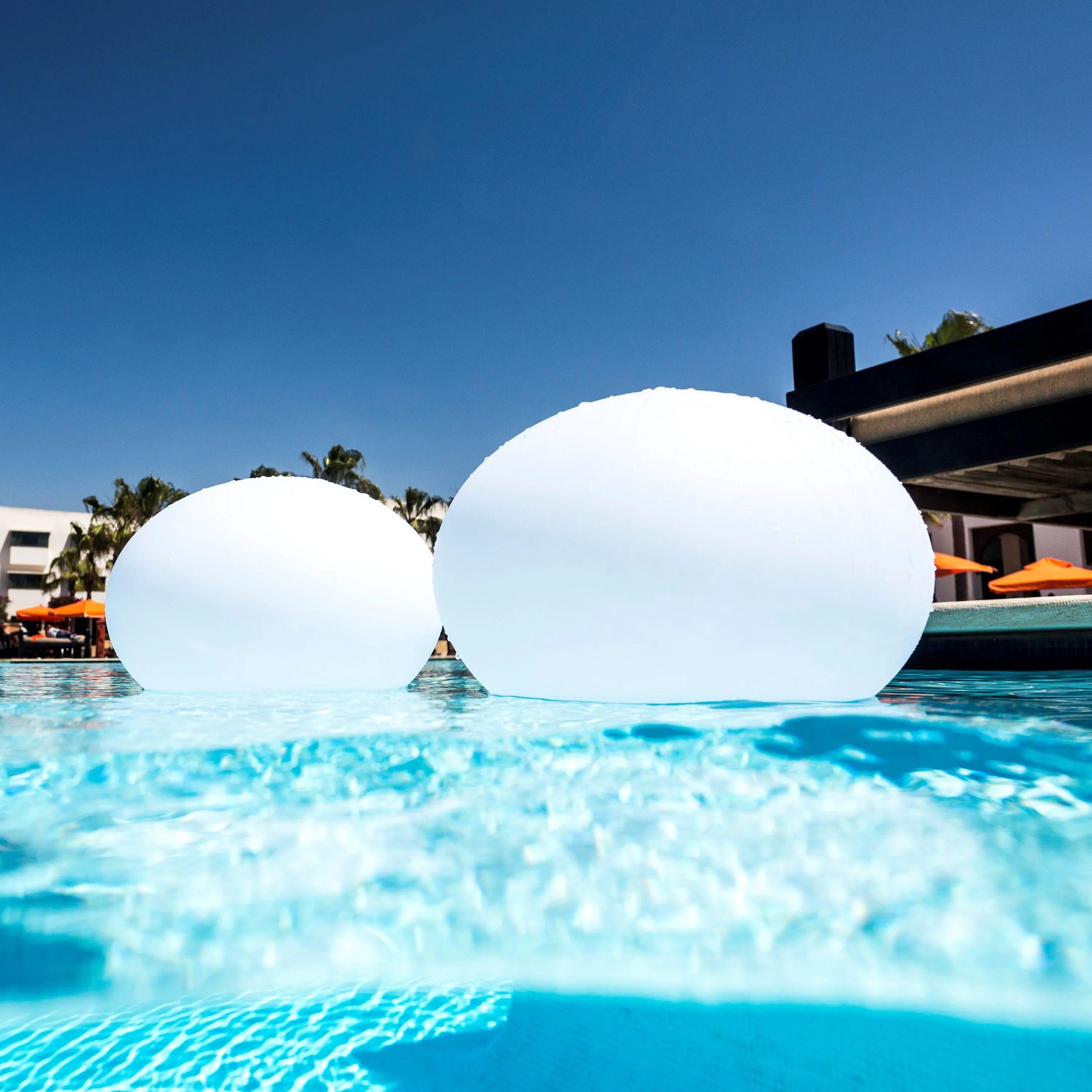 Flatball Outdoor Bluetooth LED Lamp