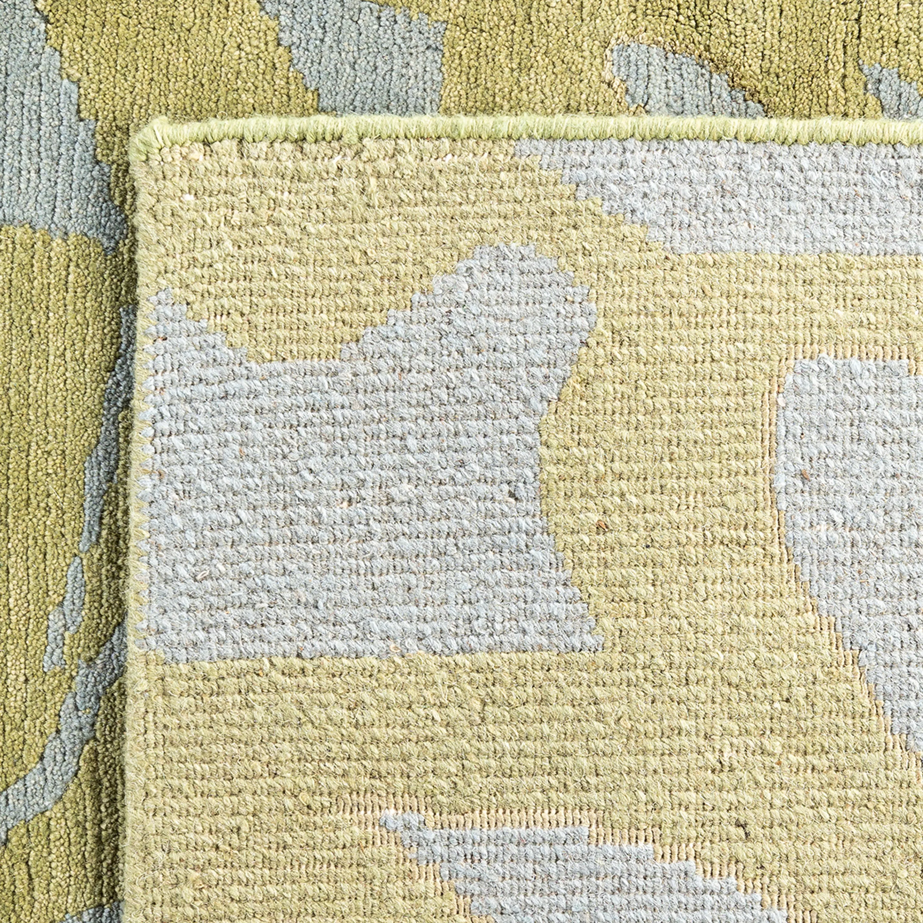 Green Contemporary Wool Silk Blend Rug - 8' x 9'8"