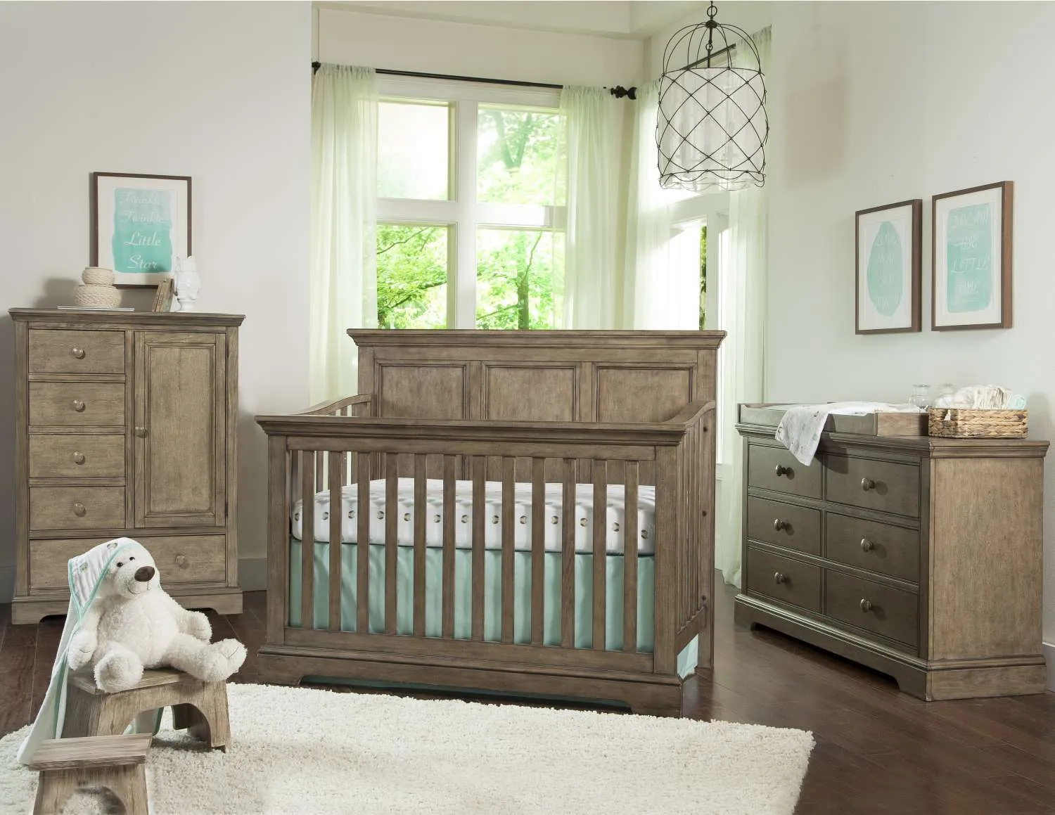 Hanley Convertible Crib - Cashew