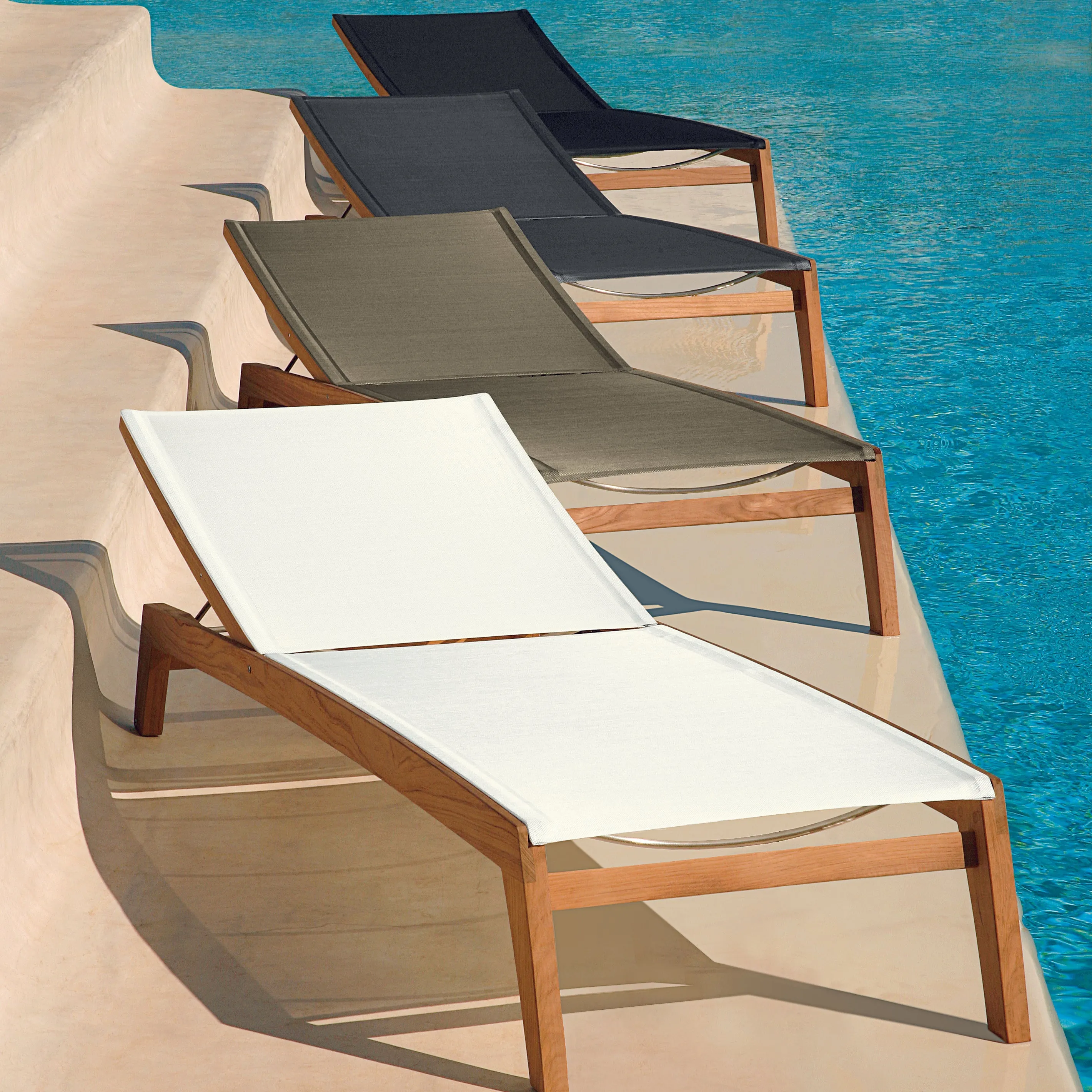 Horizon Sun Lounger