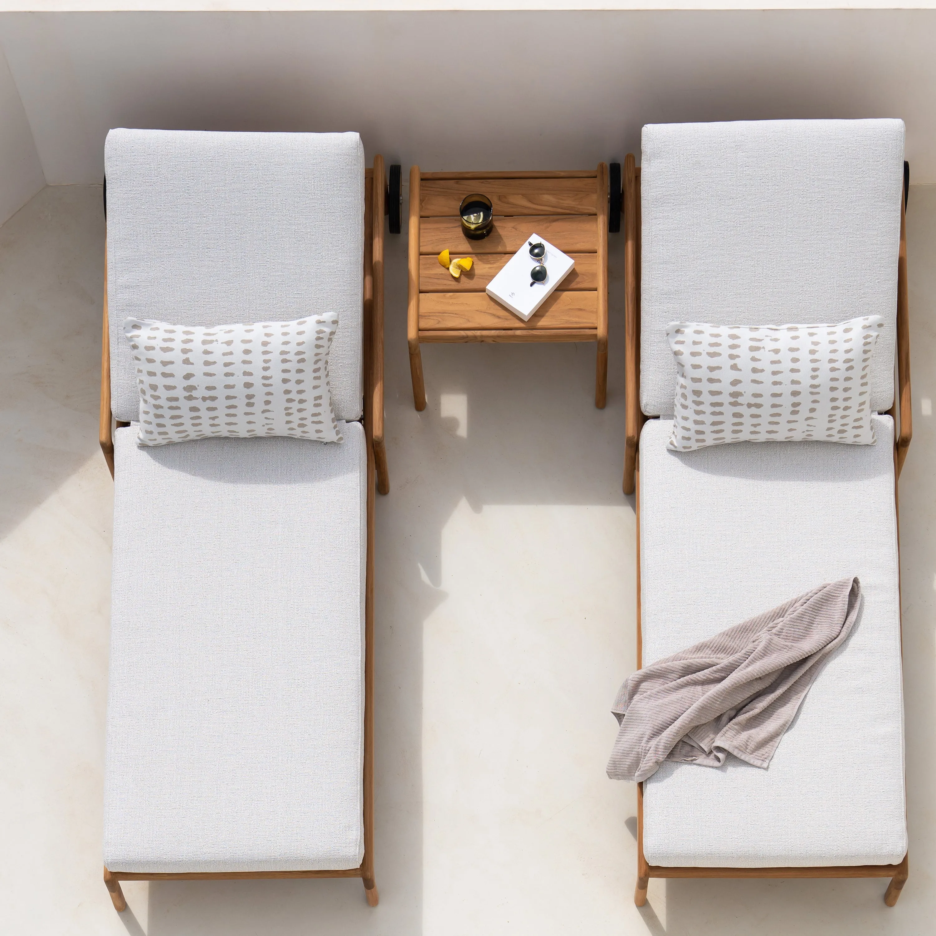 Jack Outdoor Side Table