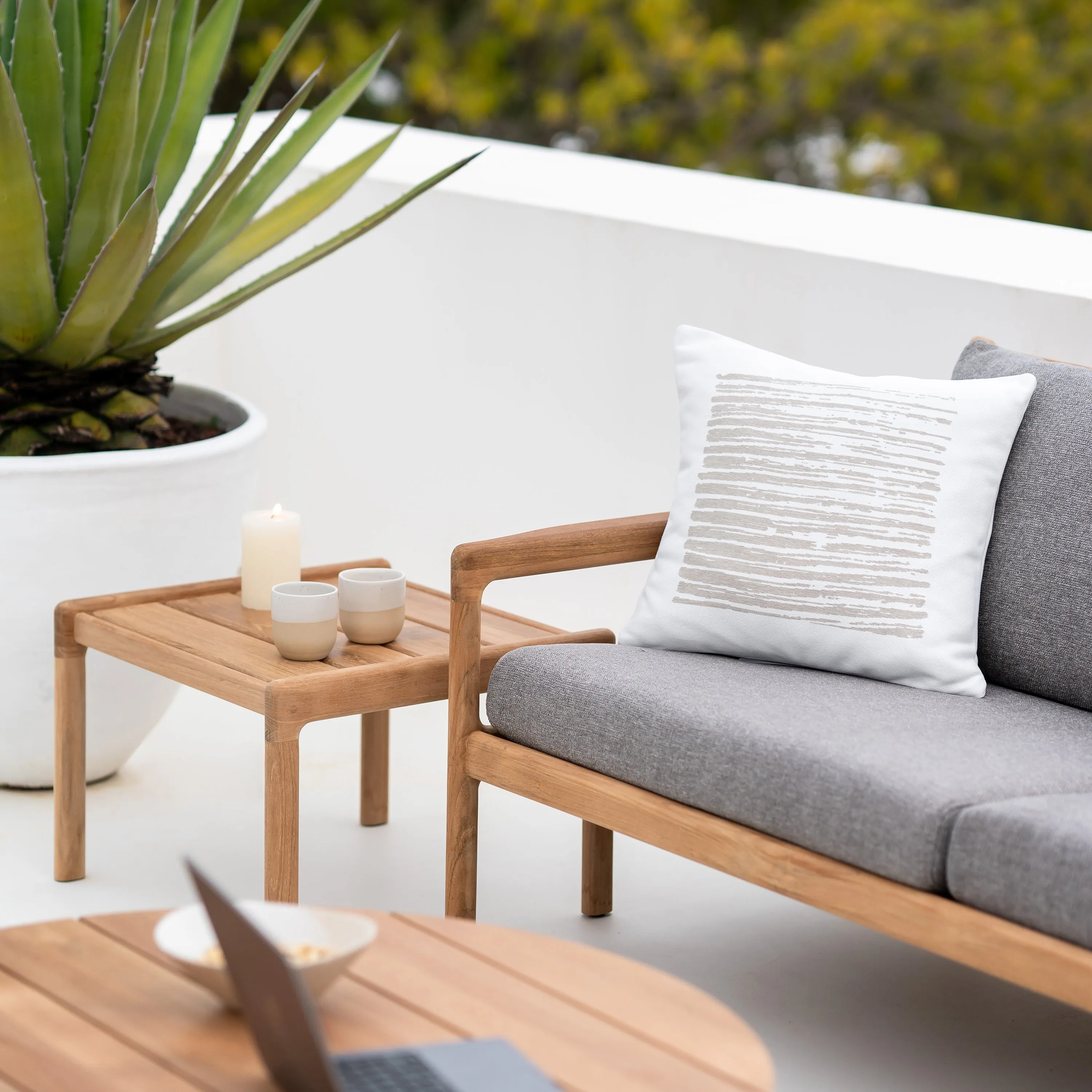 Jack Outdoor Side Table