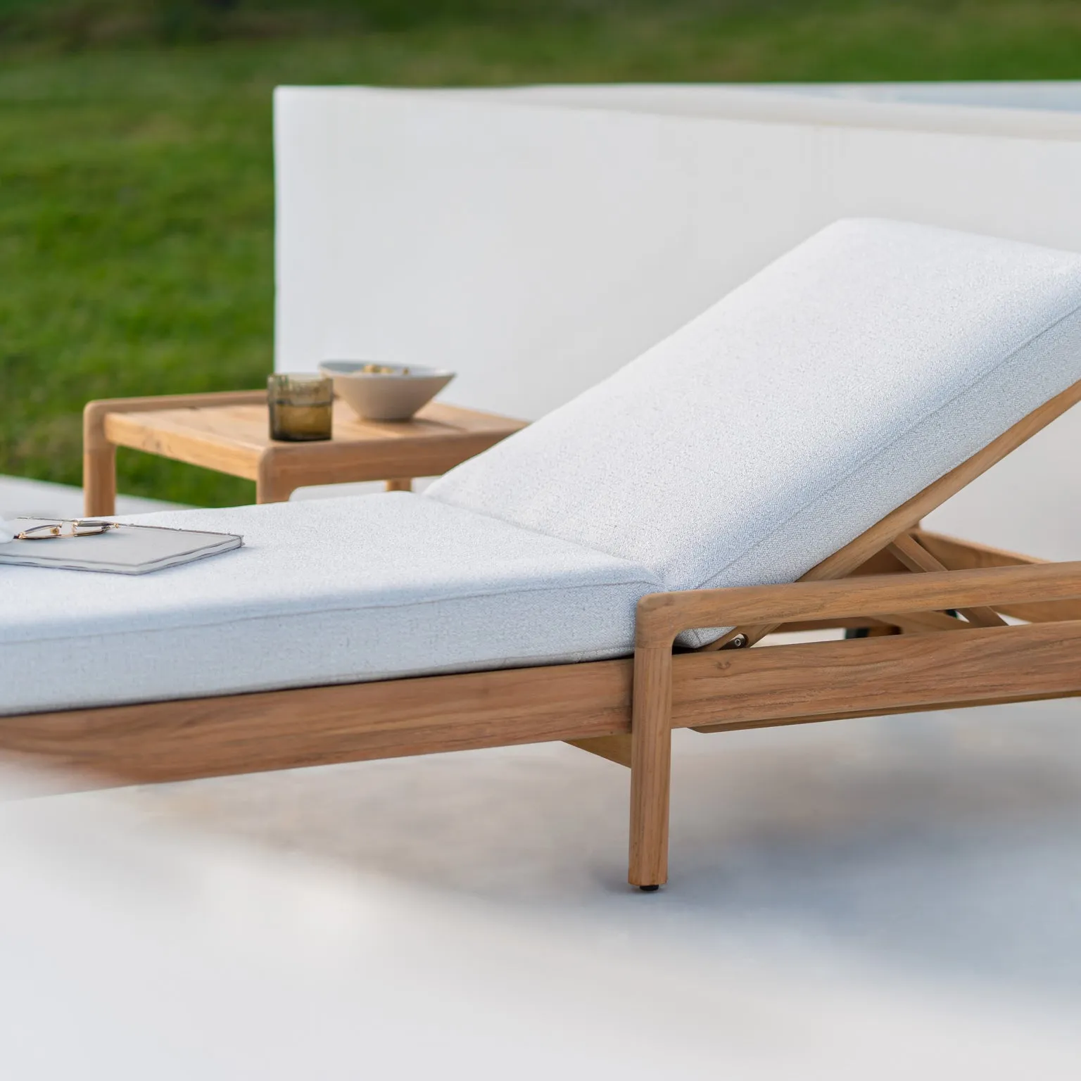 Jack Outdoor Side Table