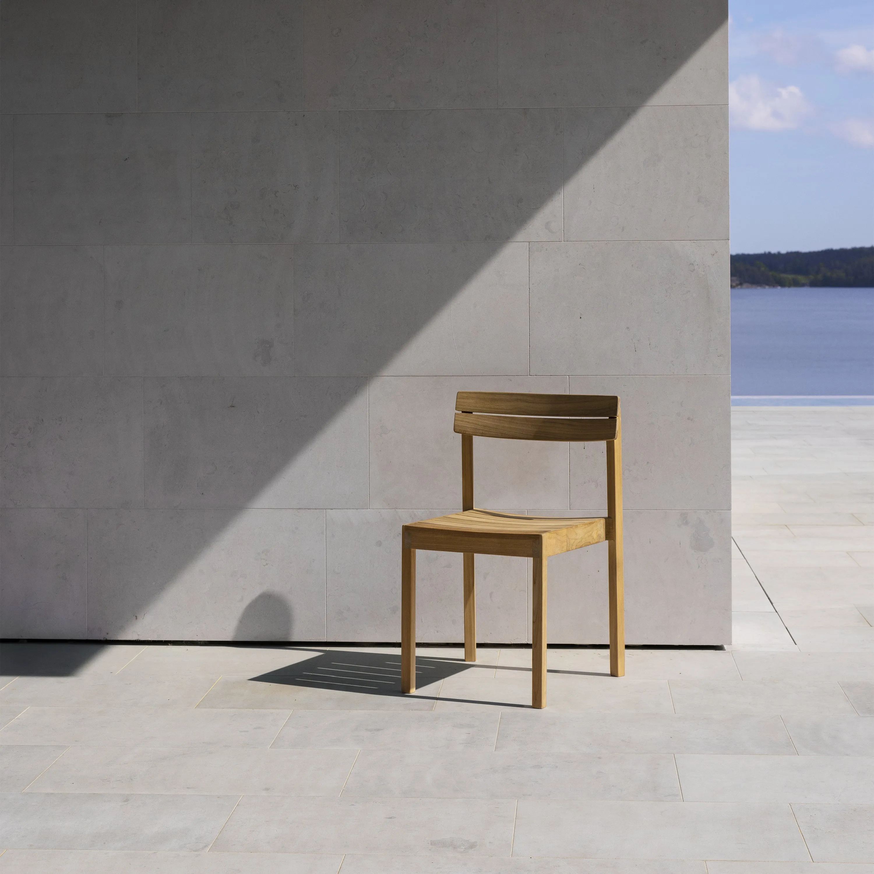 Lakns Dining Chair