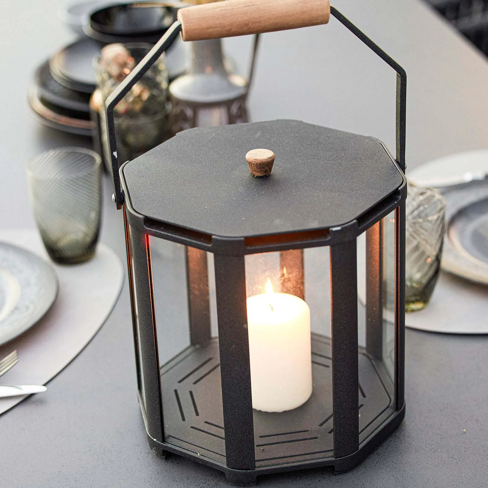 Lightlux Indoor/Outdoor Lantern