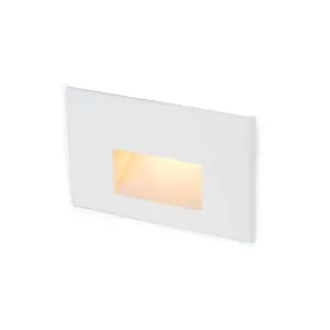 Low Voltage 4011 Horizontal Step and Wall Light