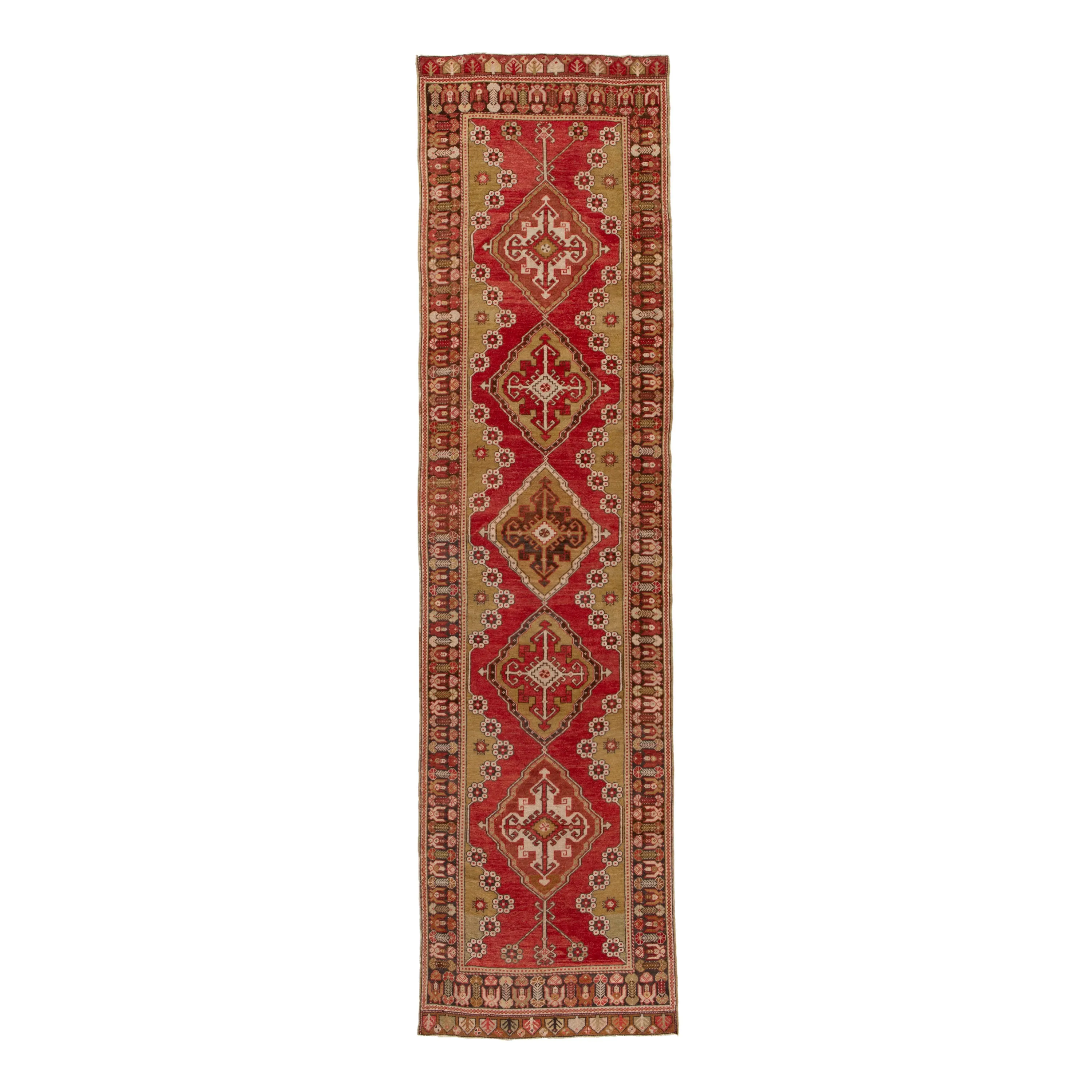 Red Vintage Traditional Wool Runner - 3'5" x 12'11"