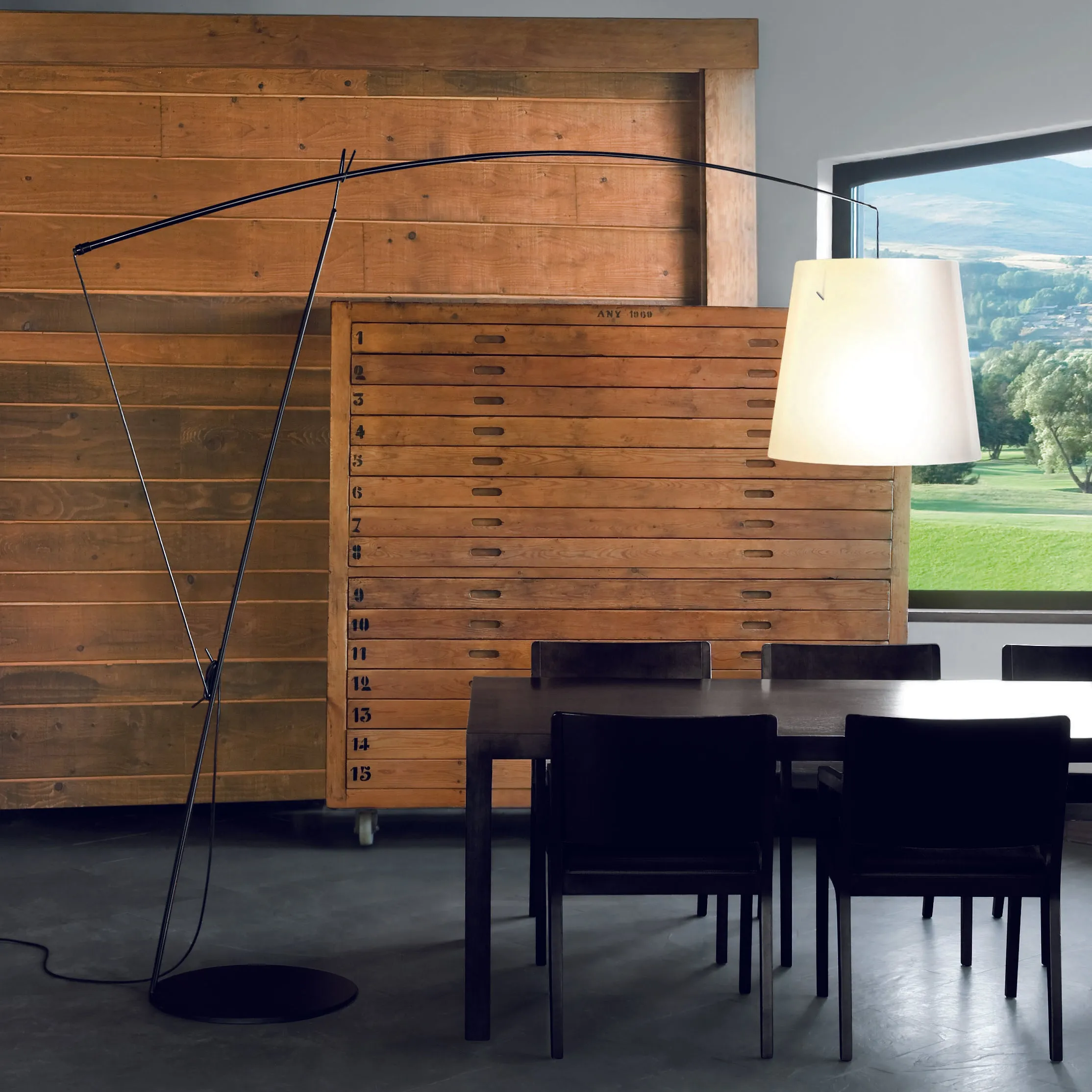 Robin Floor Lamp
