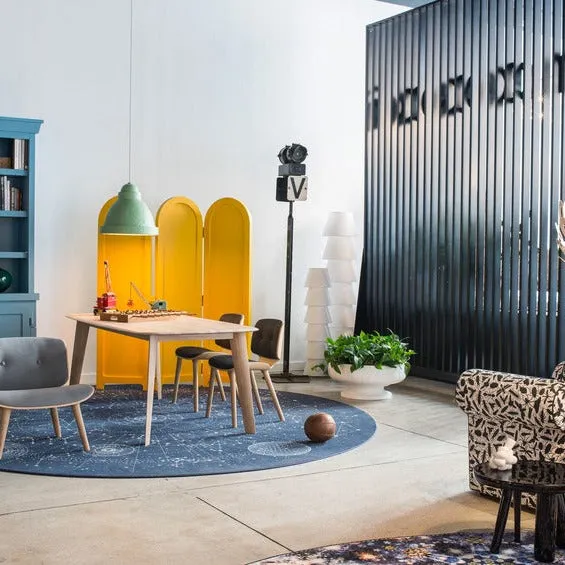 Set Up Shades Floor Lamp