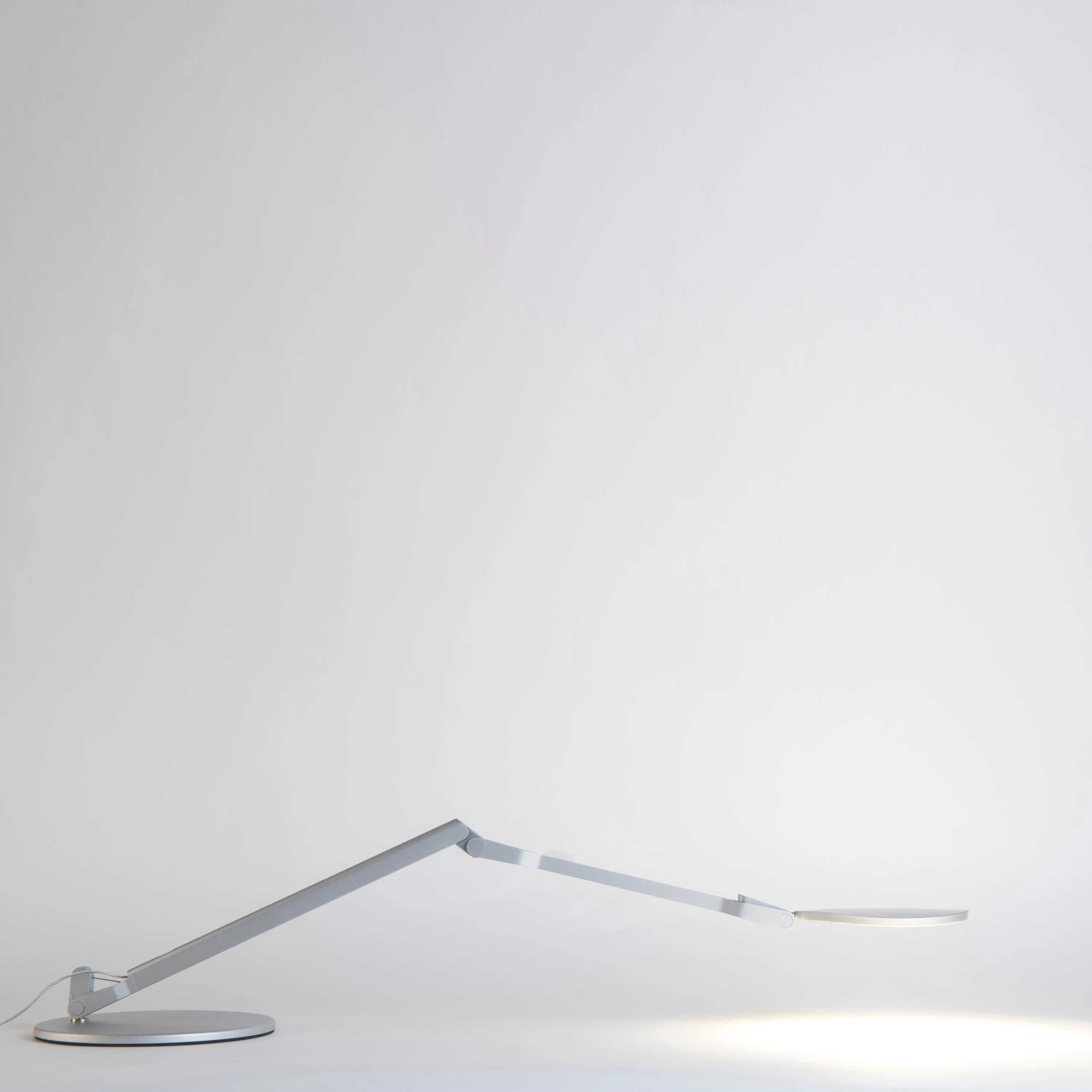 Splitty Reach Desk Lamp