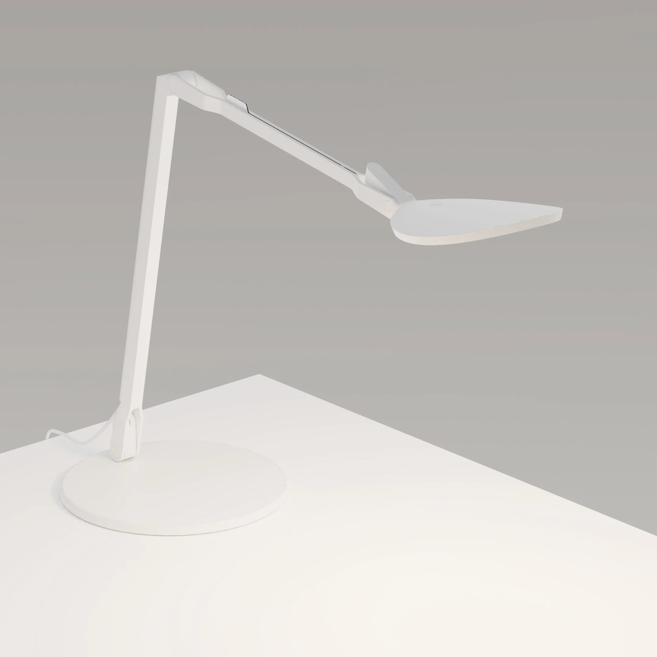 Splitty Reach Desk Lamp