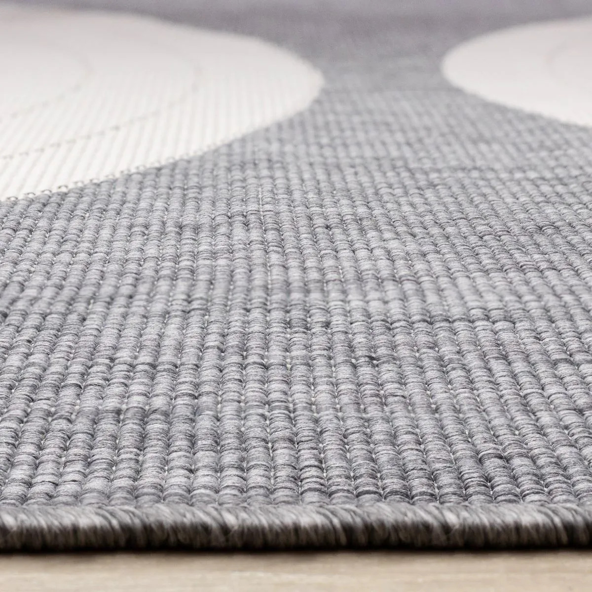 Summer Breeze 5'3" x 7'7" Outdoor Rug Double Arches - Grey, White