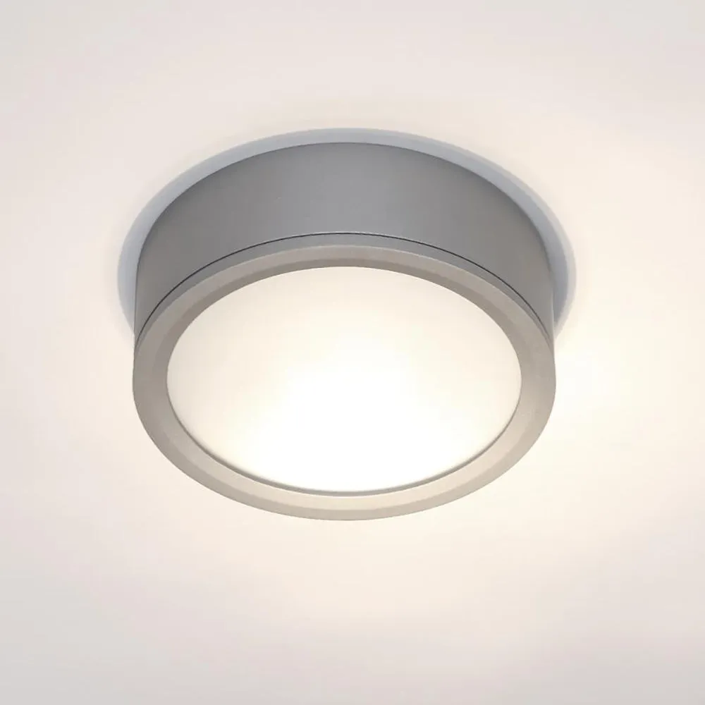 Tube Indoor/Outdoor Flush Mount